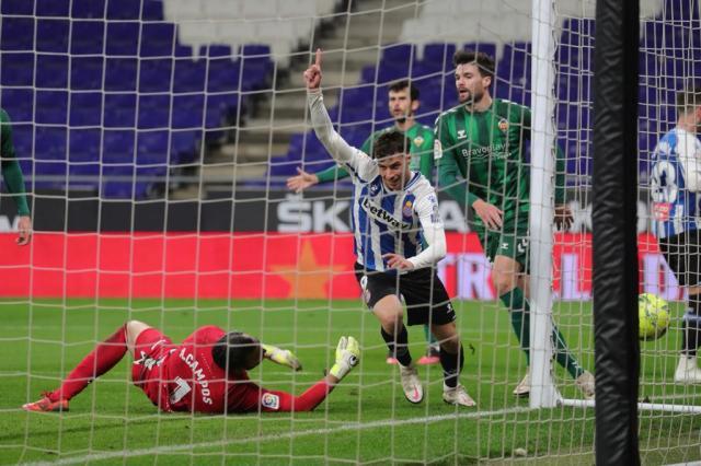 开云-【西乙】西班牙人2比0获半程冠军 武磊替补登场