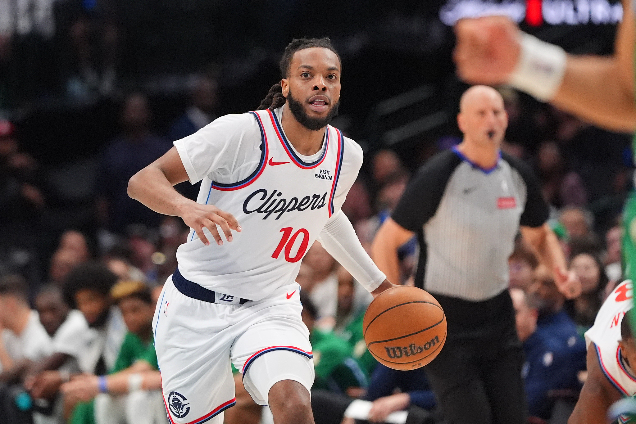 kaiyun sports-NBA：加兰41分快船加时力克独行侠 老鹰黄蜂主场获胜