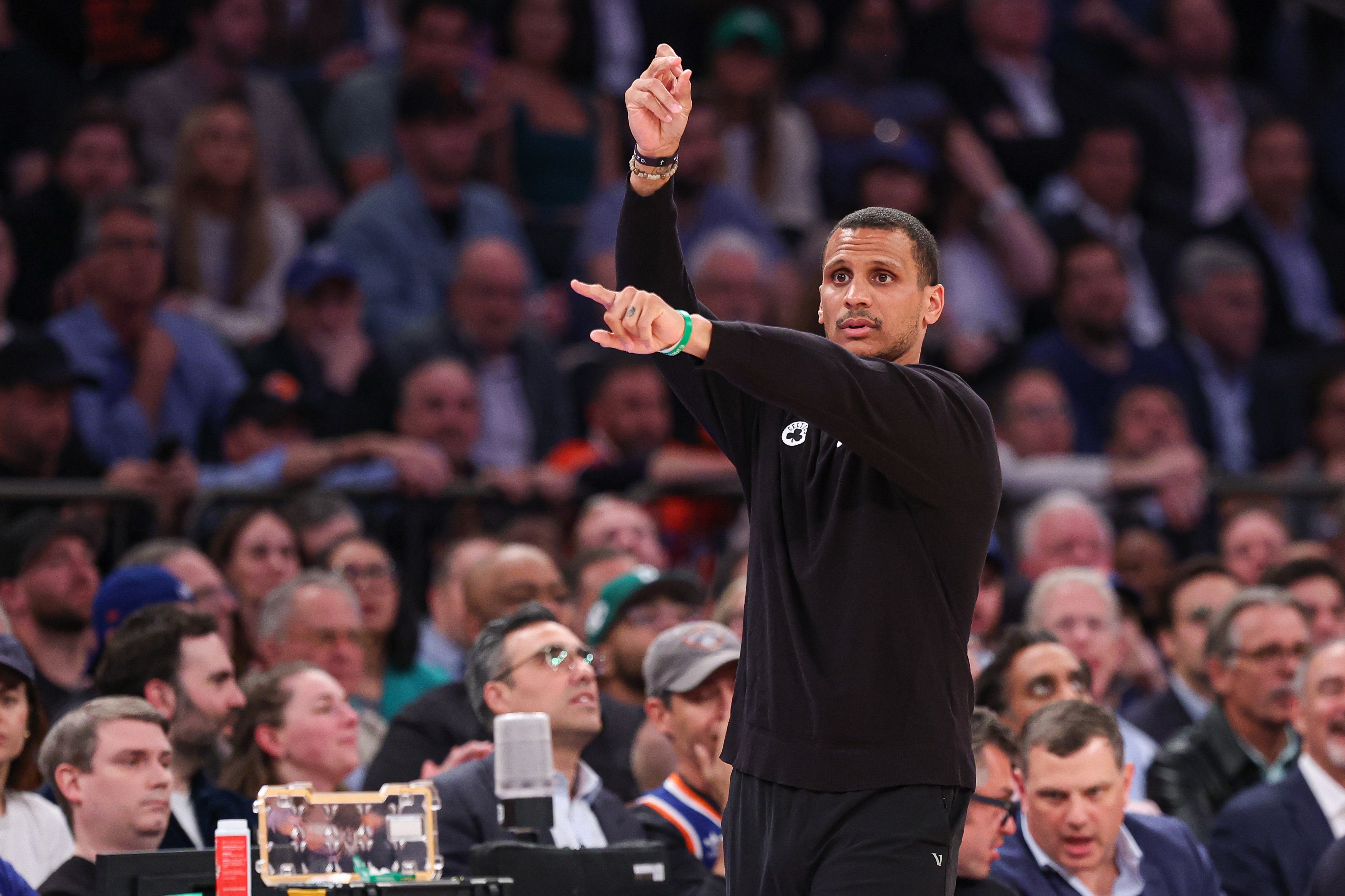 开运体育官方网站-马祖拉：战绩体现的是我们球队 都是队员们的功劳 与我个人无关